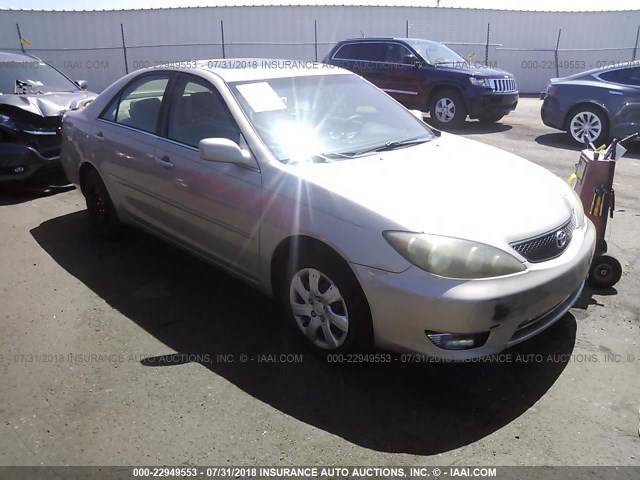 4T1BE32K45U062653 - 2005 TOYOTA CAMRY LE/XLE/SE 金色 照片 1