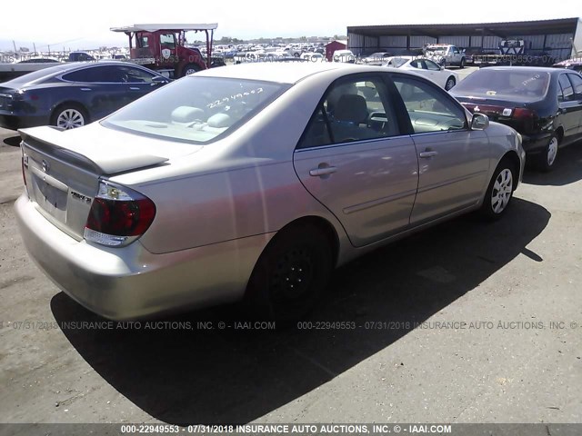 4T1BE32K45U062653 - 2005 TOYOTA CAMRY LE/XLE/SE 金色 照片 4