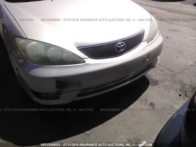 4T1BE32K45U062653 - 2005 TOYOTA CAMRY LE/XLE/SE 金色 照片 6