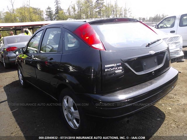 1FAHP37N77W298237 - 2007 FORD FOCUS ZX5/S/SE/SES 黑色 照片 3