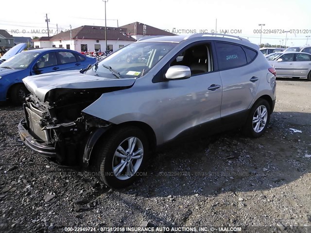 KM8JU3AC9DU740708 - 2013 HYUNDAI TUCSON GLS/LIMITED GRAY photo 2