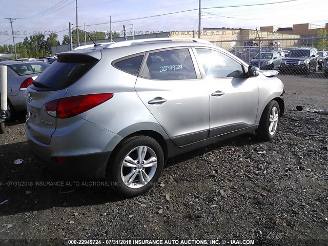 KM8JU3AC9DU740708 - 2013 HYUNDAI TUCSON GLS/LIMITED GRAY photo 4