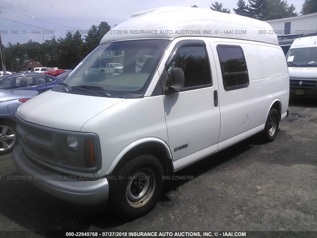 1GCEG15W0X1019334 - 1999 CHEVROLET EXPRESS G1500  WHITE photo 2