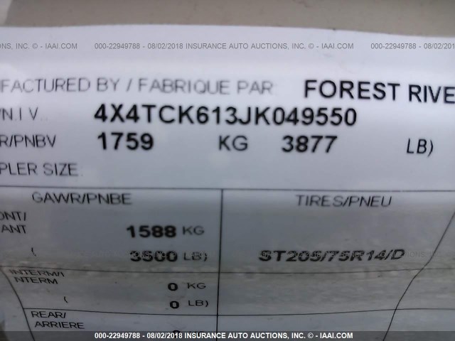4X4TCK613JK049550 - 2018 FOREST RIVER WOLF PUP  米色 照片 9