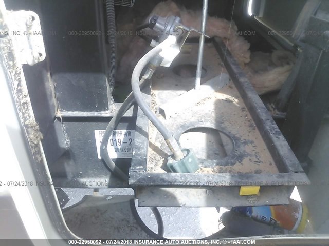 4X4FPAH29C6000236 - 2012 FOREST RIVER COLUMBUS  白色 照片 7