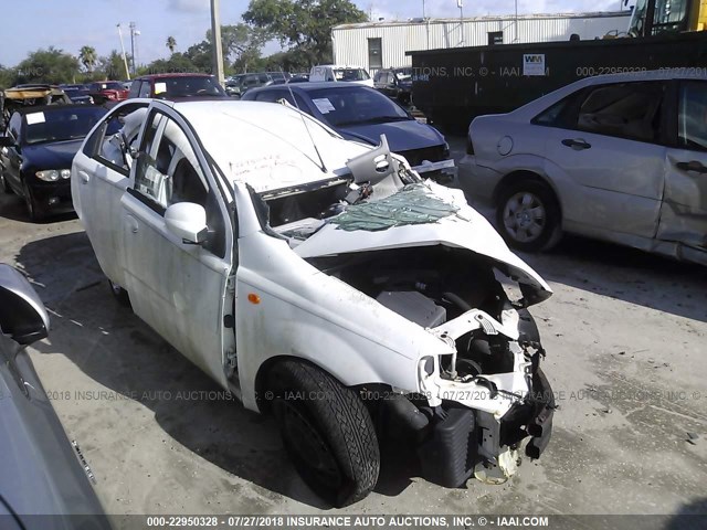 KL1TD52694B242268 - 2004 CHEVROLET AVEO WHITE photo 1