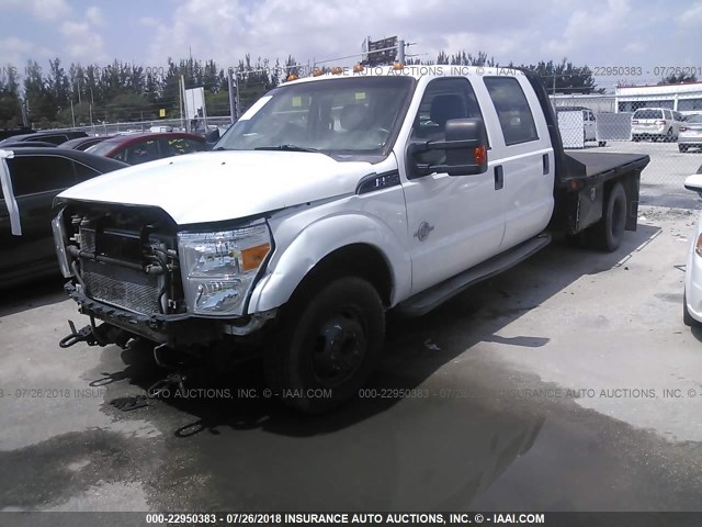 1FT8W3ATXCEA60516 - 2012 FORD F350 SUPER DUTY WHITE photo 2