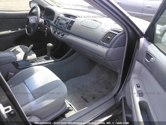 4T1BE32K23U687193 - 2003 TOYOTA CAMRY LE/XLE/SE Qəhvəyi foto 5