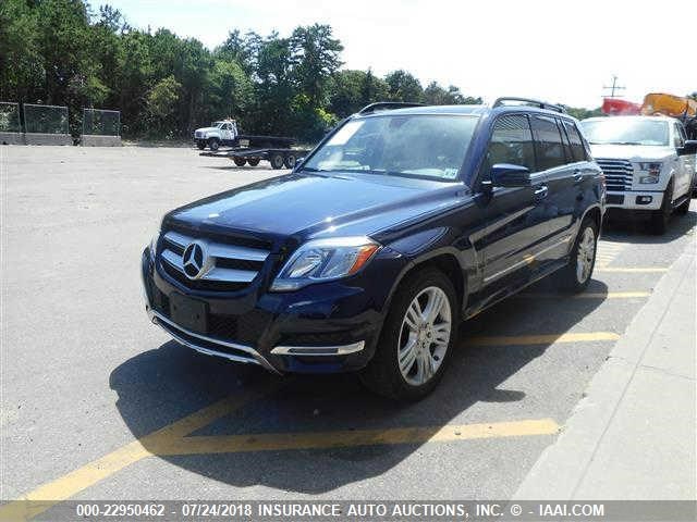 WDCGG8JB1FG358632 - 2015 MERCEDES-BENZ GLK 350 4MATIC BLUE photo 2