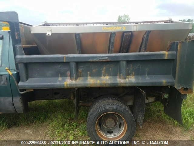 1FDAF5HR6AEA35029 - 2010 FORD F550 SUPER DUTY GREEN photo 7