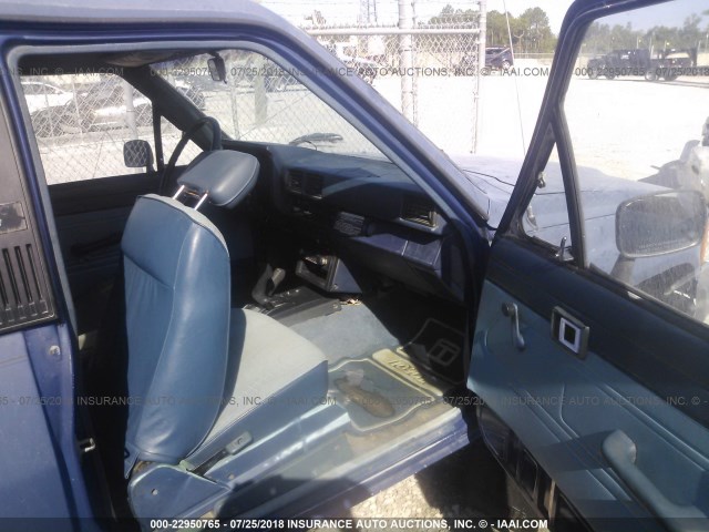 JT4RN62D1G0014026 - 1986 TOYOTA 4RUNNER RN60 BLUE photo 5