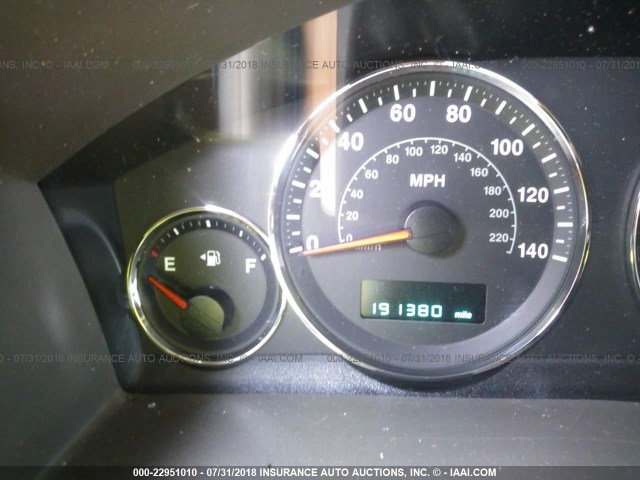 1J8HG48N76C217194 - 2006 JEEP COMMANDER Pewter photo 7