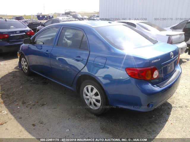 1NXBU40EX9Z025392 - 2009 TOYOTA COROLLA S/LE/XLE BLUE photo 3