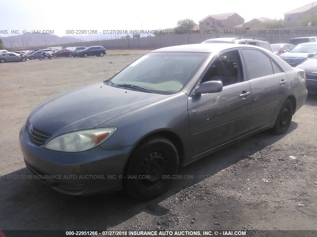 4T1BE32K82U526457 - 2002 TOYOTA CAMRY LE/XLE/SE Boz foto 2