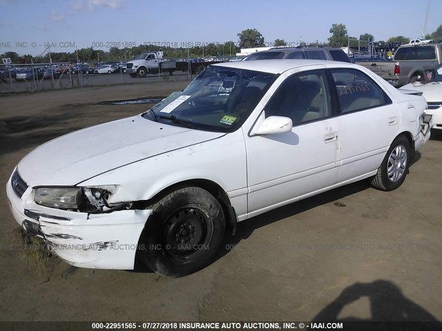 4T1BG22K21U779888 - 2001 TOYOTA CAMRY CE/LE/XLE WHITE photo 2