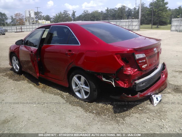 4T1BF1FK0DU705395 - 2013 TOYOTA CAMRY L/SE/LE/XLE 红色 照片 3