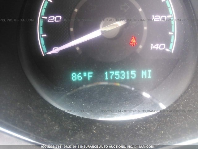 1G1ZC5E10BF137042 - 2011 CHEVROLET MALIBU 1LT ვერცხლისფერი ფოტო 7