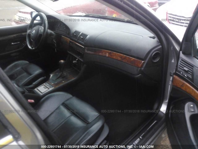 WBADT43443G024504 - 2003 BMW 525 I AUTOMATIC GRAY photo 5