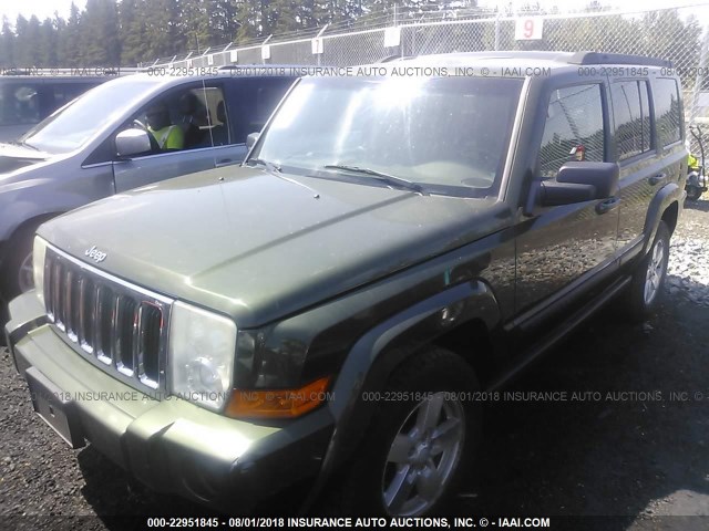 1J8HG48K87C611987 - 2007 JEEP COMMANDER GREEN photo 2