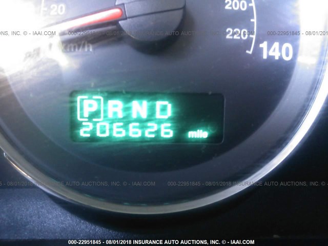 1J8HG48K87C611987 - 2007 JEEP COMMANDER GREEN photo 7