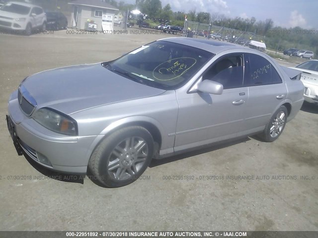 1LNHM87A34Y605346 - 2004 LINCOLN LS 银色 照片 2