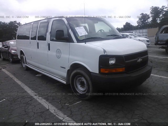 1GAHG39UX31231890 - 2003 CHEVROLET EXPRESS G3500  WHITE photo 1