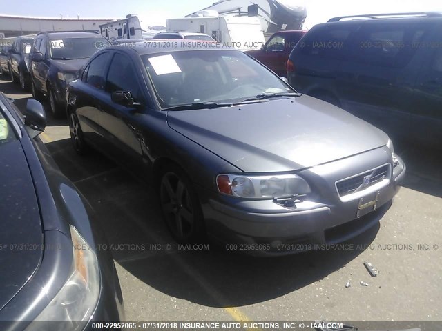 YV1RH52YX42387368 - 2004 VOLVO S60 R ნაცრისფერი ფოტო 1