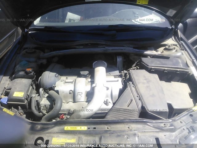 YV1RH52YX42387368 - 2004 VOLVO S60 R ნაცრისფერი ფოტო 10