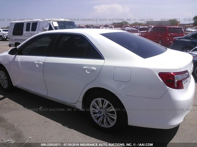 4T1BF1FK5DU644190 - 2013 TOYOTA CAMRY L/SE/LE/XLE 白色 照片 6