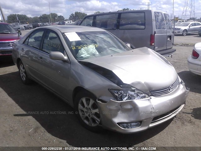 4T1BF30K35U102530 - 2005 TOYOTA CAMRY LE/XLE/SE Gümüş foto 1