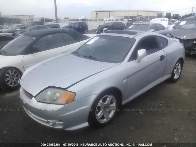 KMHHM65D33U103167 - 2003 HYUNDAI TIBURON SILVER photo 2