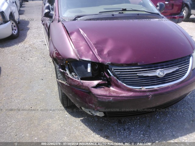 2C8GP64L52R797497 - 2002 CHRYSLER TOWN & COUNTRY LIMITED MAROON photo 6