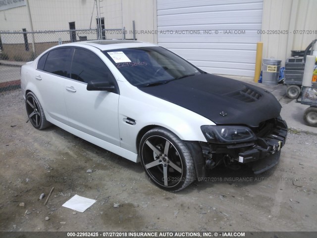 6G2EC57Y09L172750 - 2009 PONTIAC G8 GT WHITE photo 1