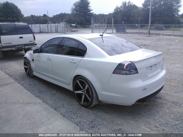 6G2EC57Y09L172750 - 2009 PONTIAC G8 GT WHITE photo 3