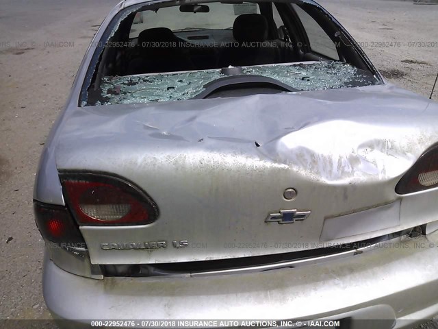 1G1JF524317164487 - 2001 CHEVROLET CAVALIER LS 银色 照片 6
