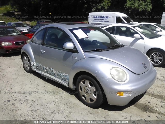 3VWCC21C9YM495023 - 2000 VOLKSWAGEN NEW BEETLE GLS SILVER photo 1