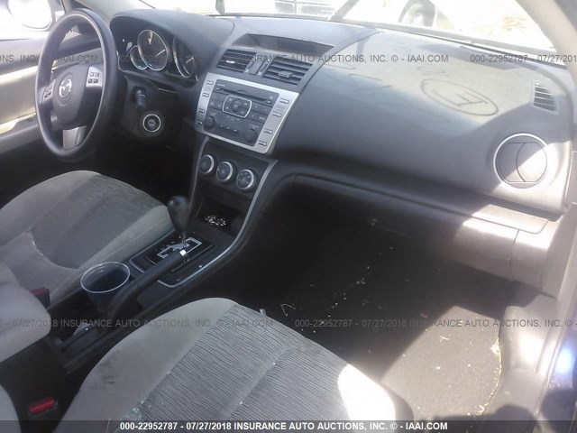 1YVHZ8BH0A5M04912 - 2010 MAZDA 6 I Blau Foto 5