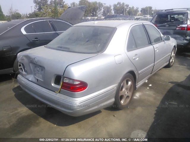 WDBJF70J3YB069929 - 2000 MERCEDES-BENZ E 430 SILVER photo 4