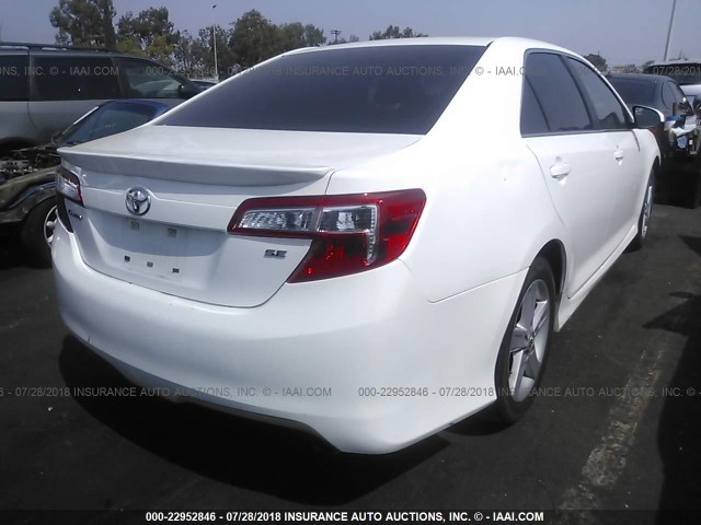 4T1BF1FKXCU117910 - 2012 TOYOTA CAMRY SE/LE/XLE 白色 照片 4