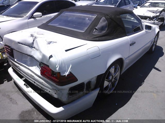 WDBFA63E8RF101913 - 1994 MERCEDES-BENZ SL 320 WHITE photo 4