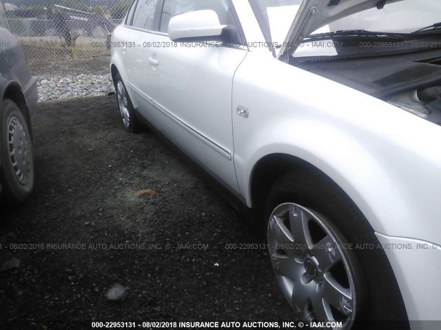 WVWRH63B01E153059 - 2001 VOLKSWAGEN PASSAT GLX 白色 照片 6