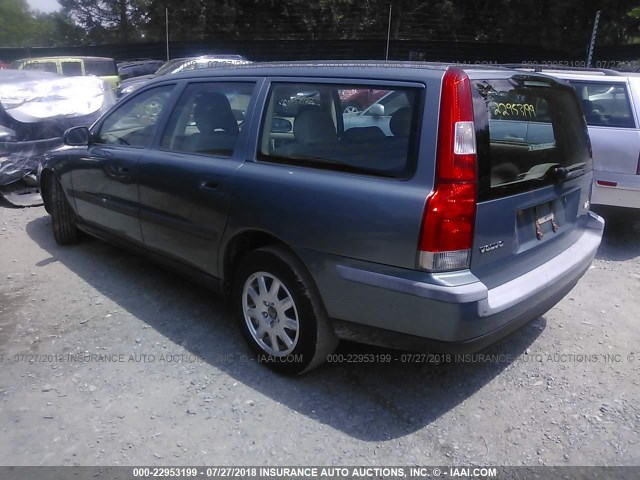 YV1SW61T732324214 - 2003 VOLVO V70 Light Blue photo 3