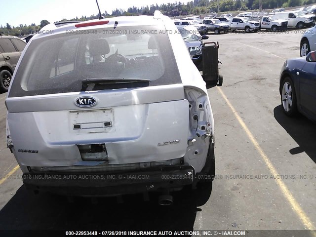 KNAFG526977120978 - 2007 KIA RONDO LX/EX SILVER photo 6