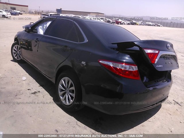 4T1BF1FK8FU043794 - 2015 TOYOTA CAMRY LE/XLE/SE/XSE 蓝色 照片 3