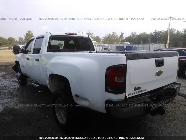 1GC4CZCG1BF118550 - 2011 CHEVROLET SILVERADO C3500 WHITE photo 3