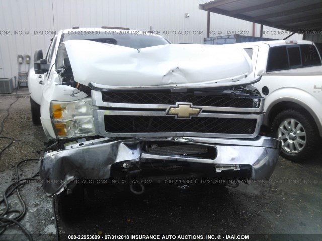 1GC4CZCG1BF118550 - 2011 CHEVROLET SILVERADO C3500 WHITE photo 6