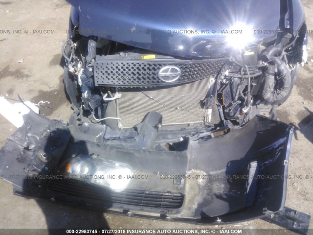 JTLKE50E581019365 - 2008 TOYOTA SCION XB Dunkelblau Foto 6