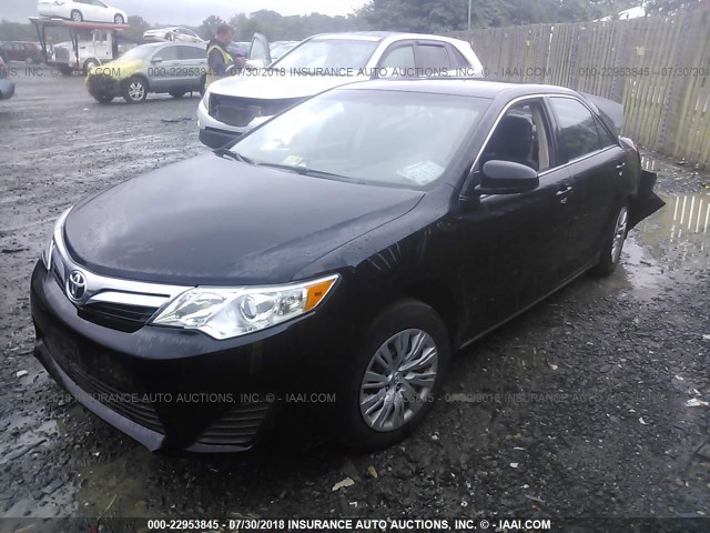 4T4BF1FK1ER354441 - 2014 TOYOTA CAMRY L/SE/LE/XLE 黑色 照片 2