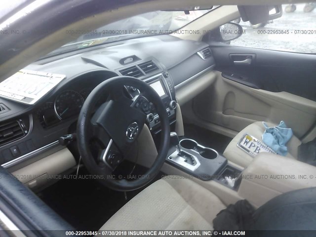 4T4BF1FK1ER354441 - 2014 TOYOTA CAMRY L/SE/LE/XLE 黑色 照片 5