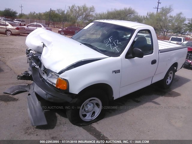 2FTRF17234CA01094 - 2004 FORD F-150 HERITAGE CLASSIC WHITE photo 2